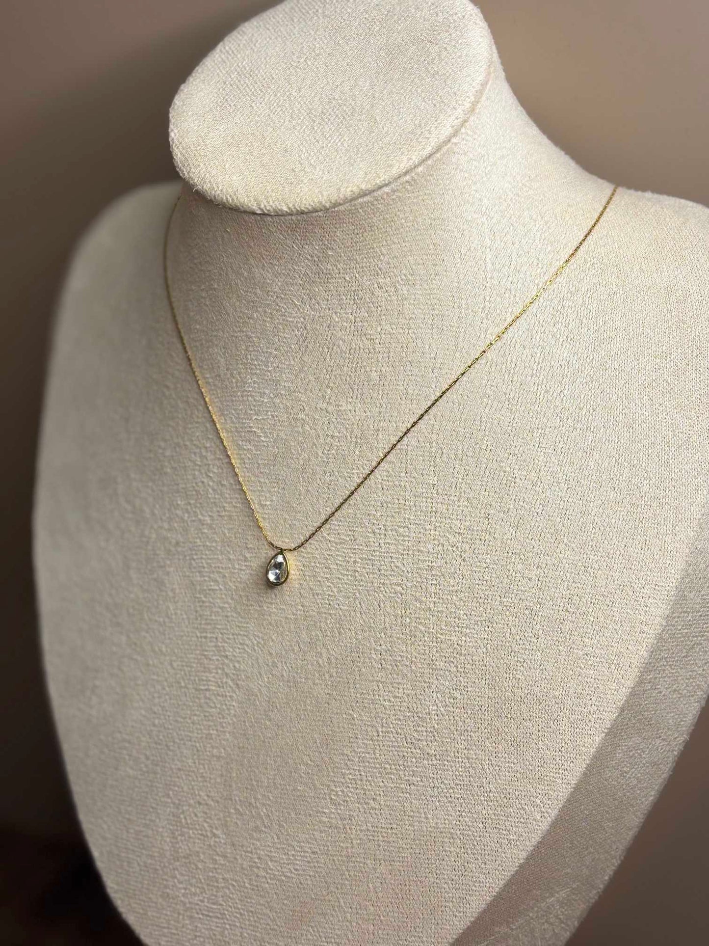 Collier Angèle